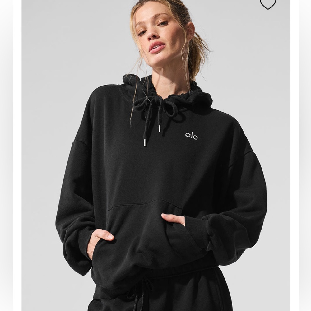 NWT alo black accolade hoodie
